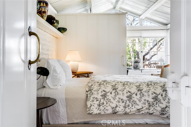 Detail Gallery Image 20 of 34 For 724 Poppy Ave, Corona Del Mar,  CA 92625 - 2 Beds | 1 Baths