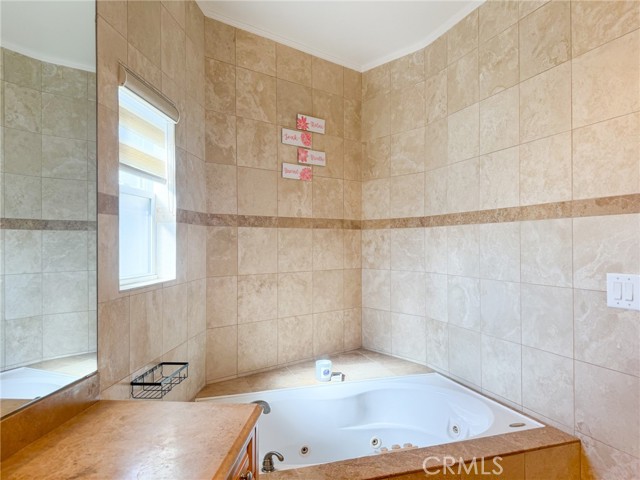 11989 Laurelwood Drive, 1 photo 26