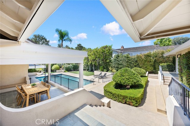 940 Singing Wood Drive, Arcadia CA: https://media.crmls.org/medias/d6d55043-5d3c-4461-8ee8-bf45e602d0f7.jpg