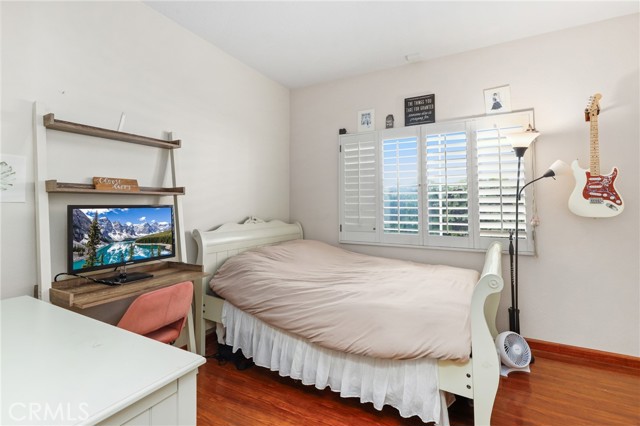61 Summitcrest, Rancho Santa Margarita CA: https://media.crmls.org/medias/d6d57bc8-a84c-467a-97e8-e46b9aabfa1c.jpg
