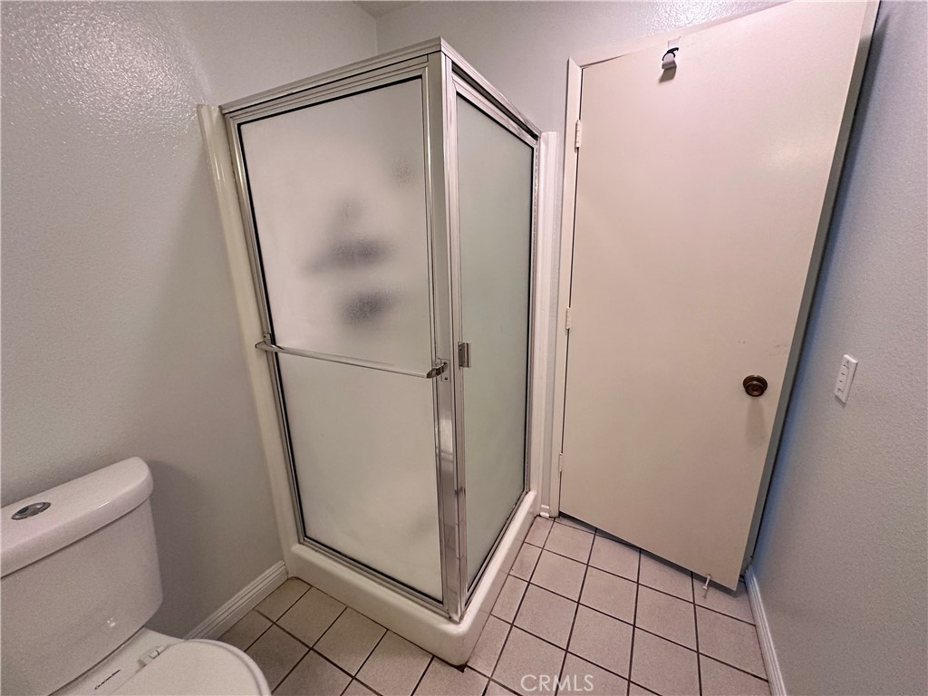 https://media.crmls.org/medias/d6d67d2f-1480-48fe-a5af-ff3644d290d6.jpg?preset=X-Large