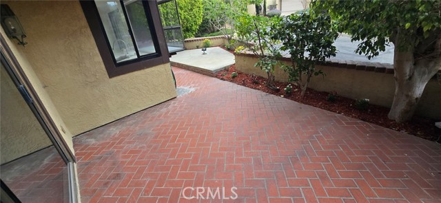 1364 Park Plaza Drive, Long Beach CA: https://media.crmls.org/medias/d6d6a73b-46e6-4d4f-ac62-20b381898930.jpg
