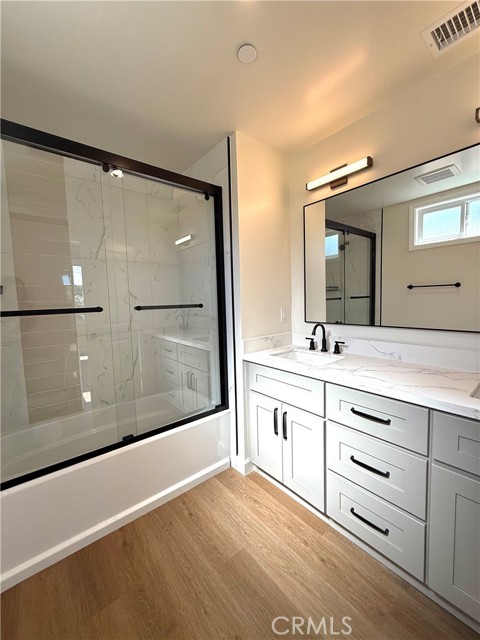 425 W Duarte Road, Monrovia CA: https://media.crmls.org/medias/d6d78af9-e06e-4804-ae62-7c4ba77de7f8.jpg