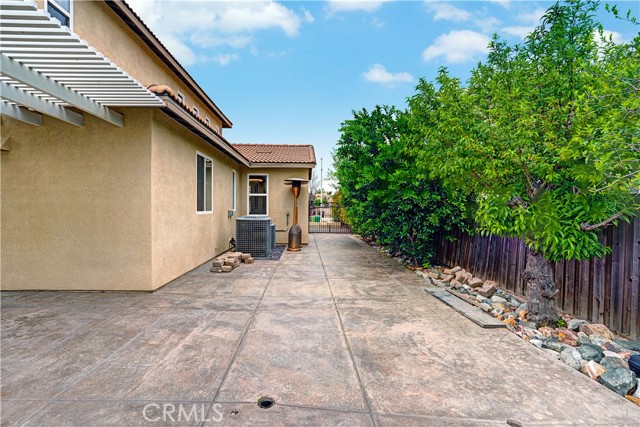 Detail Gallery Image 43 of 49 For 30177 Beeswing Cir, Menifee,  CA 92584 - 5 Beds | 4 Baths