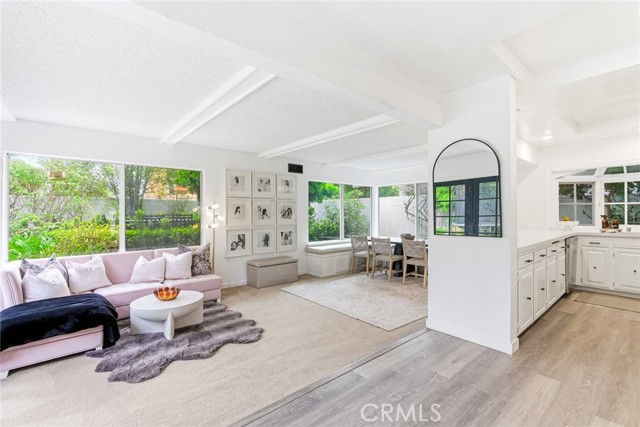 Detail Gallery Image 11 of 33 For 1854 Port Margate, Newport Beach,  CA 92660 - 3 Beds | 2/1 Baths