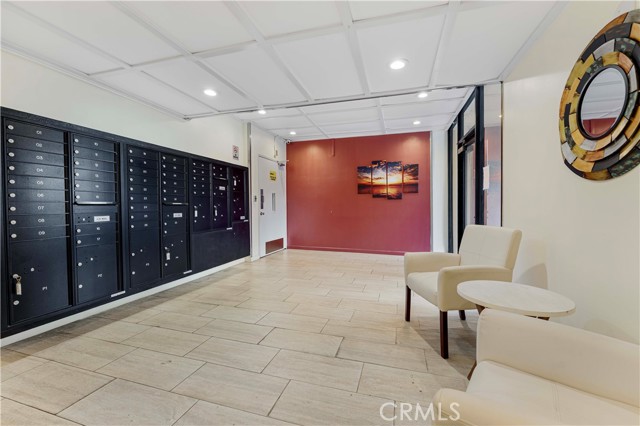 Detail Gallery Image 22 of 24 For 120 Alamitos Ave #17,  Long Beach,  CA 90802 - 1 Beds | 1 Baths