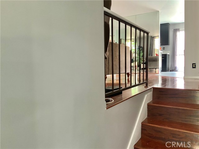 Detail Gallery Image 41 of 45 For 9917 Independence Ave #C,  Chatsworth,  CA 91311 - 2 Beds | 2 Baths