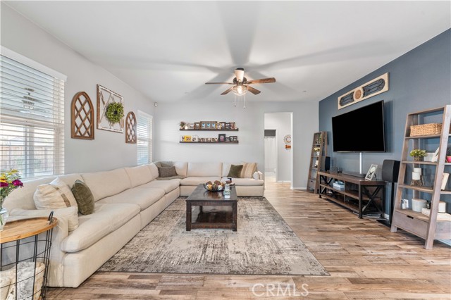 Detail Gallery Image 10 of 54 For 3558 Mt San Gorgonia Ave, Rosamond,  CA 93560 - 4 Beds | 3 Baths