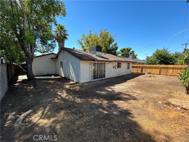 Detail Gallery Image 14 of 17 For 6917 Stillwater Way, Sacramento,  CA 95828 - 3 Beds | 1/1 Baths