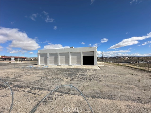 15095 7th Street, Victorville, California 92395, ,Commercial Sale,For Sale,15095 7th Street,CRIV24044327