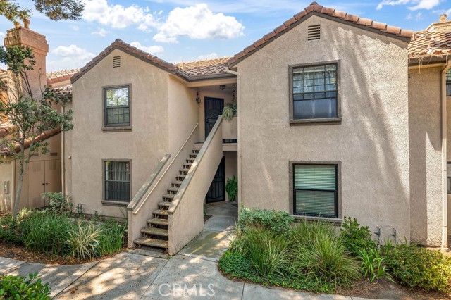 1056 Calle Del Cerro, San Clemente CA: https://media.crmls.org/medias/d6da237d-5b52-4302-b8d7-4bf9daa41fd8.jpg
