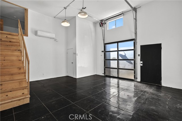 Detail Gallery Image 9 of 45 For 654 S Soto St, Los Angeles,  CA 90023 - 4 Beds | 4 Baths