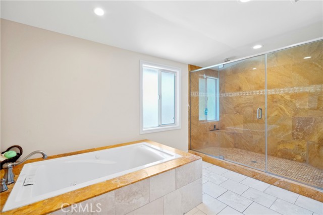 Detail Gallery Image 36 of 70 For 17211 Orozco St, Granada Hills,  CA 91344 - 5 Beds | 5/1 Baths