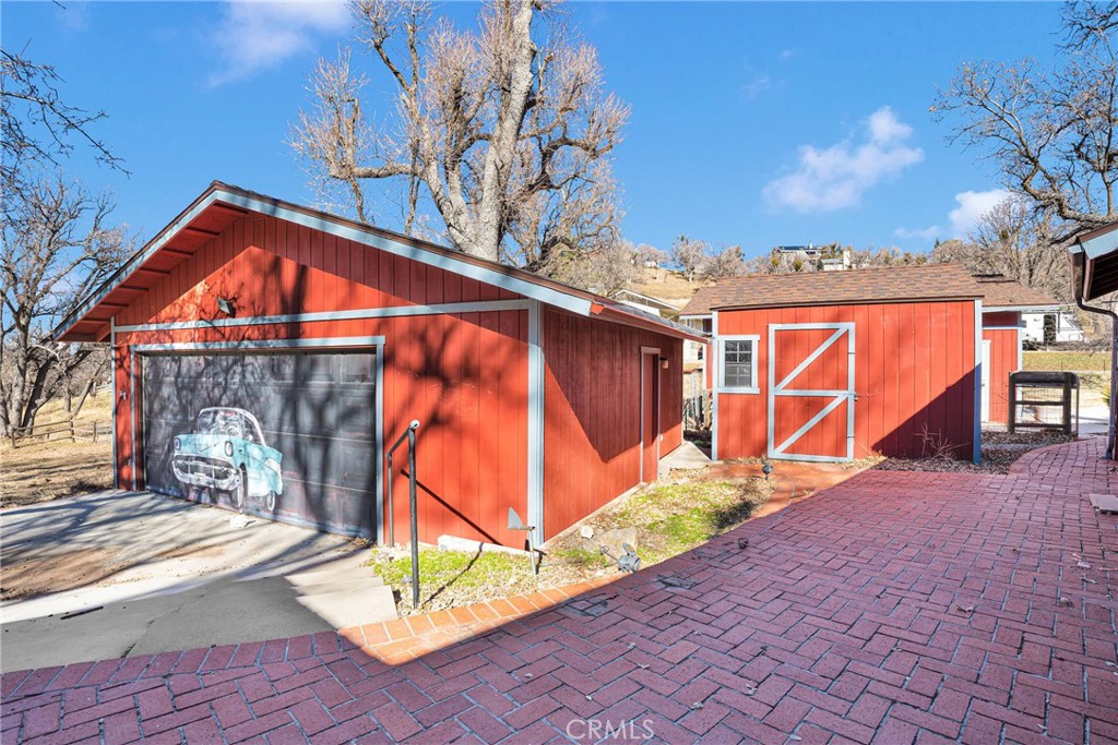 D6Db8Be8 Ce69 4Ea4 81Df 8C2987089185 22496 Zurich Drive, Tehachapi, Ca 93561 &Lt;Span Style='BackgroundColor:transparent;Padding:0Px;'&Gt; &Lt;Small&Gt; &Lt;I&Gt; &Lt;/I&Gt; &Lt;/Small&Gt;&Lt;/Span&Gt;