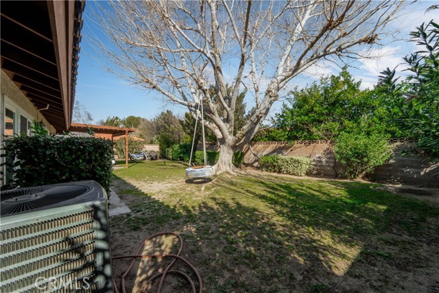 Detail Gallery Image 30 of 39 For 43100 Cherbourg, Lancaster,  CA 93536 - 3 Beds | 2 Baths