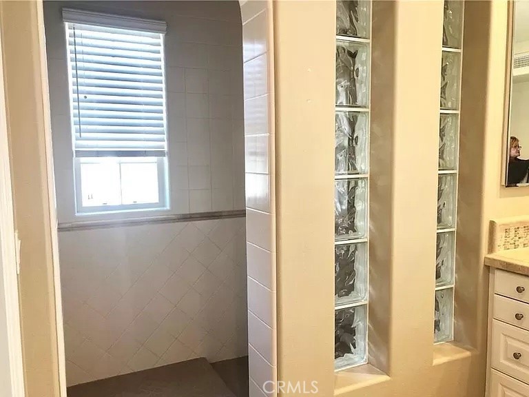 MLS #SR25262634 image #19