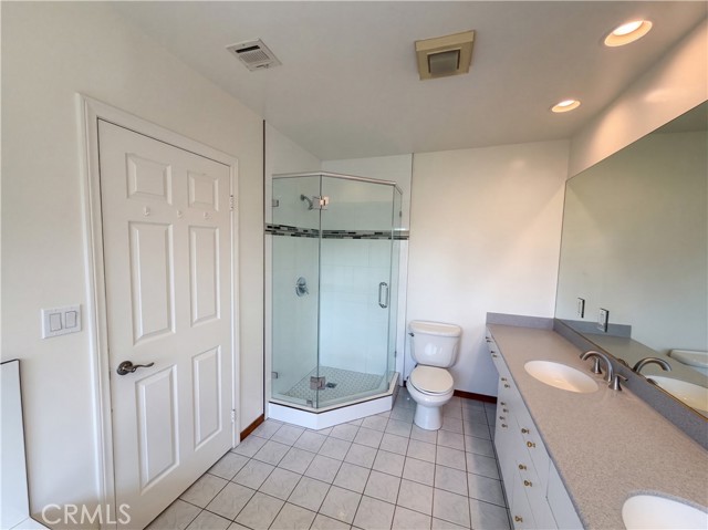 1319 North Baldwin Avenue photo 18
