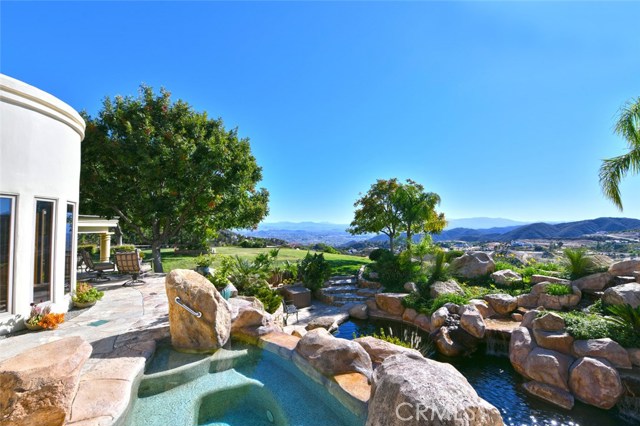 Detail Gallery Image 18 of 75 For 38280 via Majorca, Murrieta,  CA 92562 - 7 Beds | 7/2 Baths