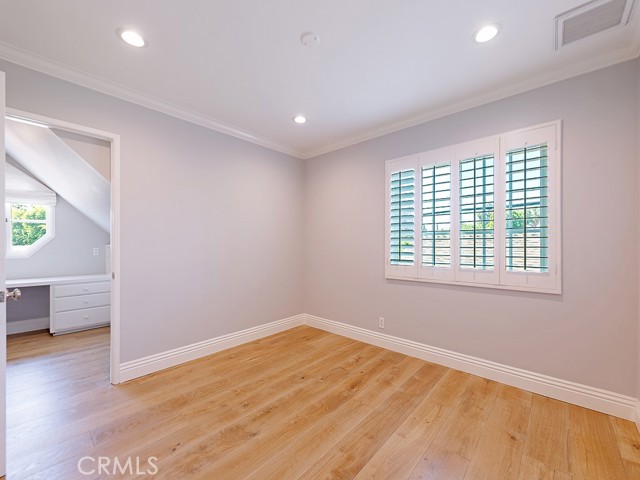 Detail Gallery Image 40 of 50 For 5463 Katherine, Sherman Oaks,  CA 91401 - 5 Beds | 3 Baths