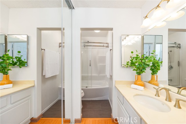 Detail Gallery Image 16 of 26 For 1026 S Marengo Ave #4,  Alhambra,  CA 91803 - 3 Beds | 2/1 Baths
