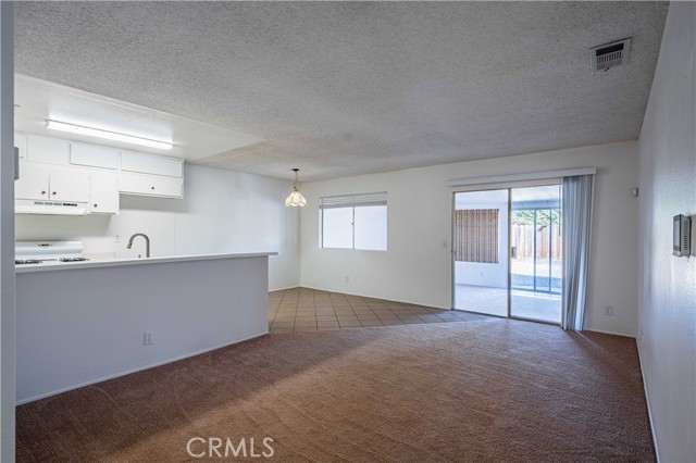 Detail Gallery Image 6 of 26 For 2222 Cristobal Ave, Hemet,  CA 92545 - 2 Beds | 2 Baths