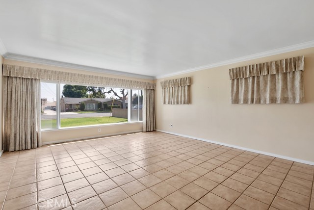 10525 Olive Street, Temple City CA: https://media.crmls.org/medias/d6e48f5a-bde2-44cb-991a-42950d472a2a.jpg