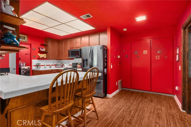 Detail Gallery Image 10 of 39 For 756 W Fontlee Ln, Rialto,  CA 92376 - 4 Beds | 2/1 Baths