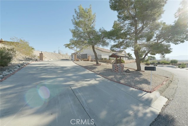 Detail Gallery Image 20 of 23 For 16389 Viho Ct, Apple Valley,  CA 92307 - 4 Beds | 2 Baths