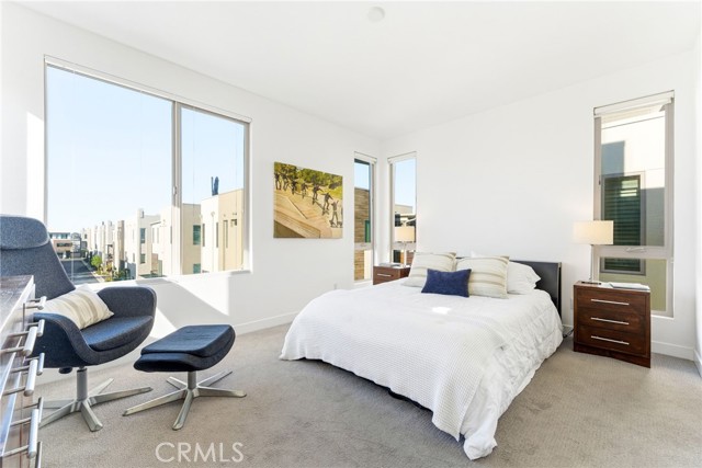 Detail Gallery Image 16 of 35 For 70 Ebb Tide, Newport Beach,  CA 92663 - 3 Beds | 3/1 Baths