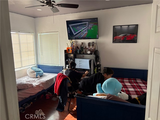 Detail Gallery Image 16 of 34 For 2911 Baltic, Long Beach,  CA 90810 - 3 Beds | 1 Baths