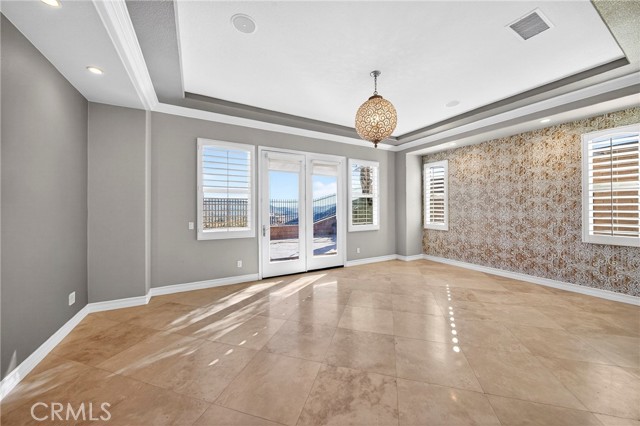 Detail Gallery Image 13 of 54 For 7837 Lady Banks Loop, Corona,  CA 92883 - 5 Beds | 3/1 Baths