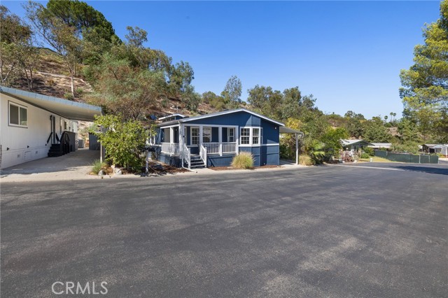 23777 Mulholland Highway, Calabasas CA: https://media.crmls.org/medias/d6e5854b-ddbc-4d4d-9030-c4058f9d52eb.jpg