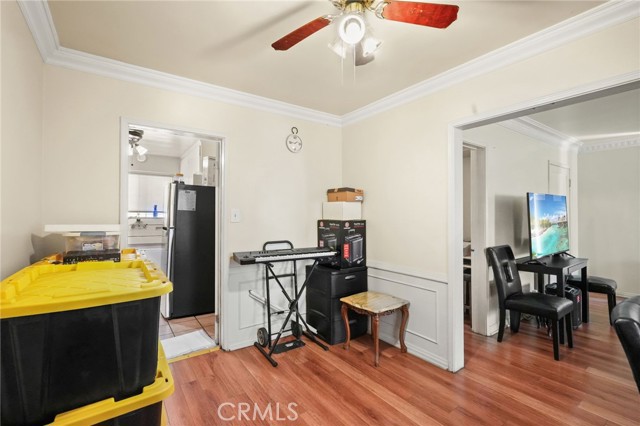 1200 N Kenmore Avenue, Los Angeles CA: https://media.crmls.org/medias/d6e5c541-60ba-4b5f-ace9-a4702a907f76.jpg