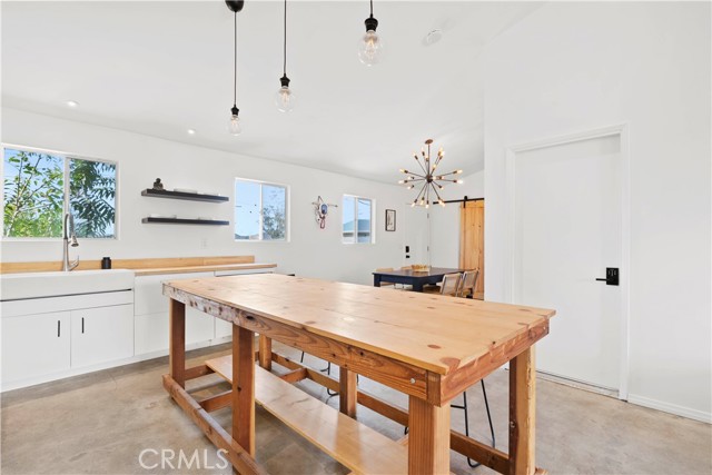 Detail Gallery Image 9 of 50 For 64858 Tonto Dr, Joshua Tree,  CA 92252 - 2 Beds | 1 Baths