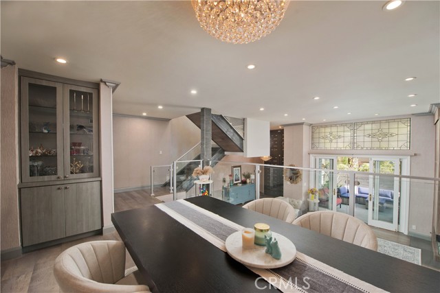 Detail Gallery Image 7 of 27 For 5315 White Oak #K,  Encino,  CA 91316 - 3 Beds | 2/1 Baths