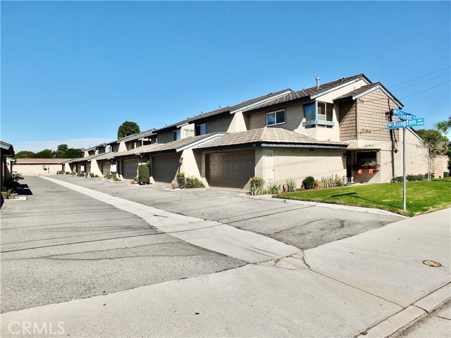 Detail Gallery Image 48 of 49 For 8472 Kington Way #7,  Cypress,  CA 90630 - 2 Beds | 2/1 Baths