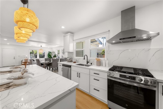 Detail Gallery Image 16 of 37 For 211 N Resh, Anaheim,  CA 92805 - 3 Beds | 3 Baths