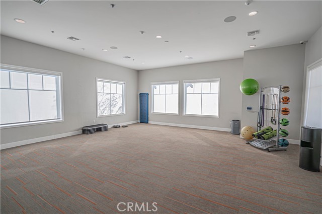 Detail Gallery Image 42 of 44 For 2111 Seville, Santa Paula,  CA 93060 - 4 Beds | 2/1 Baths