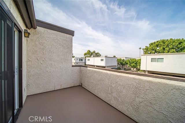 Detail Gallery Image 28 of 38 For 9682 Walker Ct #35,  Cypress,  CA 90630 - 2 Beds | 2/1 Baths
