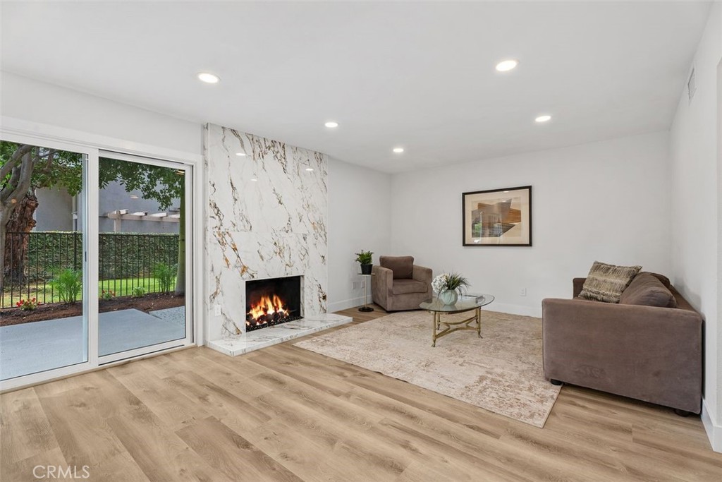 MLS #OC25225891 image #20