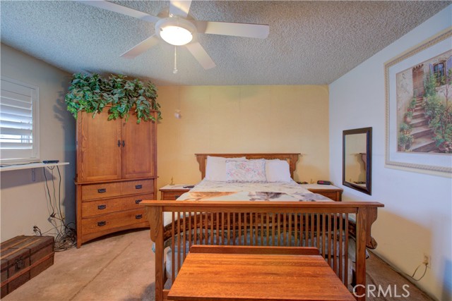 5900 Washington Road, Hughson CA: https://media.crmls.org/medias/d6eb6308-091f-486d-bf9b-fee9d9a681a5.jpg
