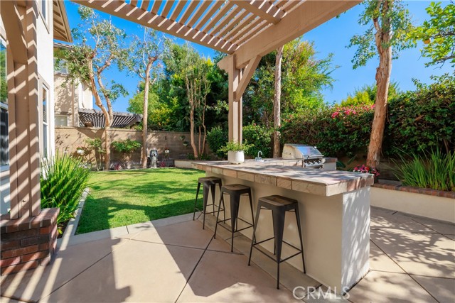 22 Modesto, Irvine CA: https://media.crmls.org/medias/d6ebd399-678a-46bc-9e21-f51b1734956c.jpg