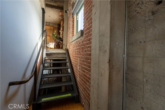 Detail Gallery Image 30 of 69 For 100 W 5th 6c,  Long Beach,  CA 90802 - 1 Beds | 1 Baths