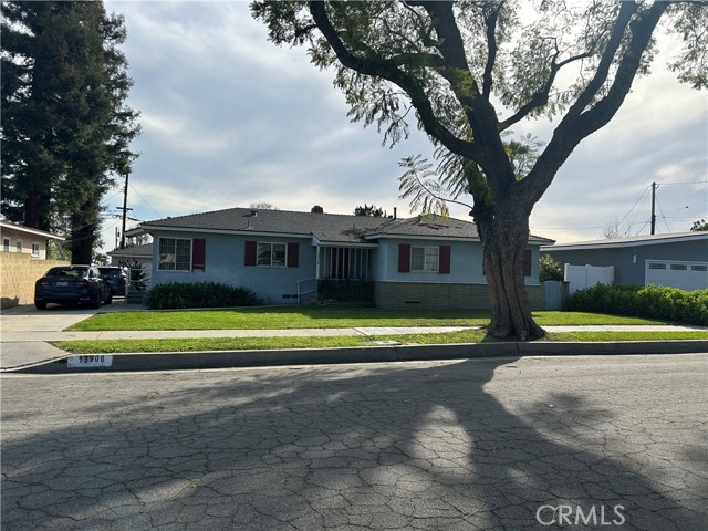 Detail Gallery Image 1 of 1 For 13908 Valna Dr, Whittier,  CA 90605 - 3 Beds | 2 Baths