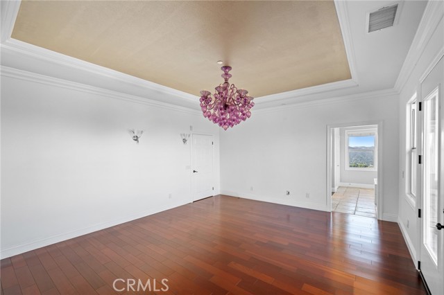 Detail Gallery Image 23 of 55 For 7370 Chantilly Ln, Tujunga,  CA 91042 - 6 Beds | 4 Baths