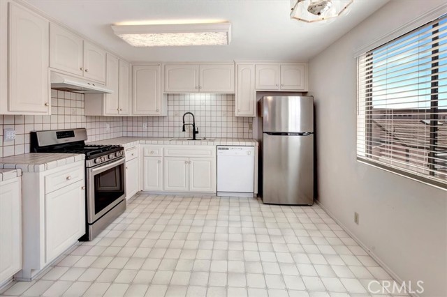 Detail Gallery Image 8 of 23 For 33671 Blue Lantern St #D,  Dana Point,  CA 92629 - 2 Beds | 2 Baths