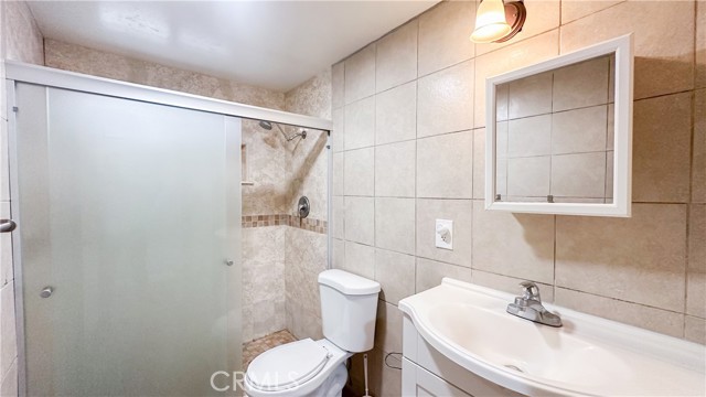 Detail Gallery Image 26 of 30 For 1029 S Corta Dr, Santa Ana,  CA 92704 - 3 Beds | 2 Baths