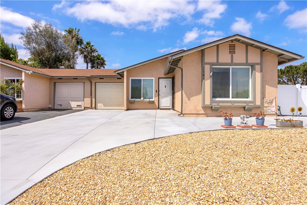 1361 Temple Heights Drive - photo 3