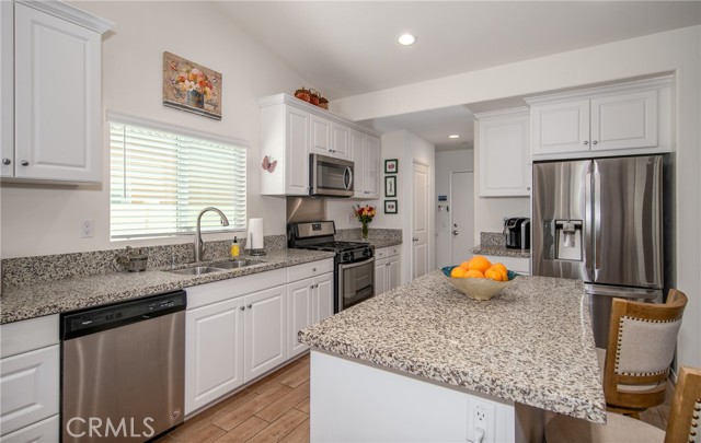 Detail Gallery Image 9 of 39 For 234 Garden Air Ct, Calimesa,  CA 92320 - 5 Beds | 3 Baths