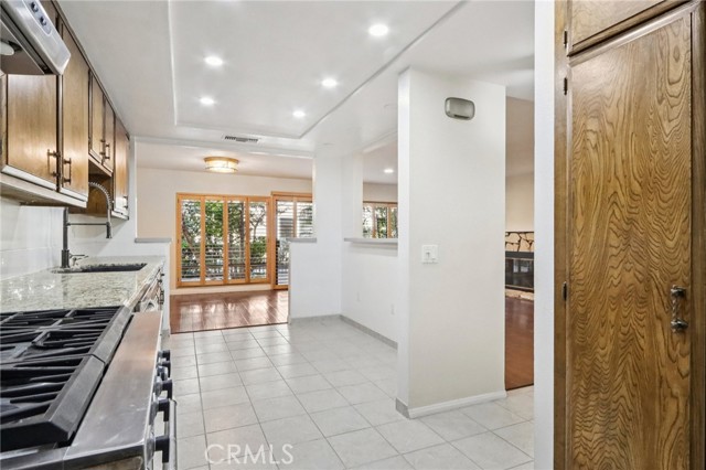 Detail Gallery Image 17 of 47 For 4453 W Coast, Newport Beach,  CA 92663 - 3 Beds | 2/1 Baths